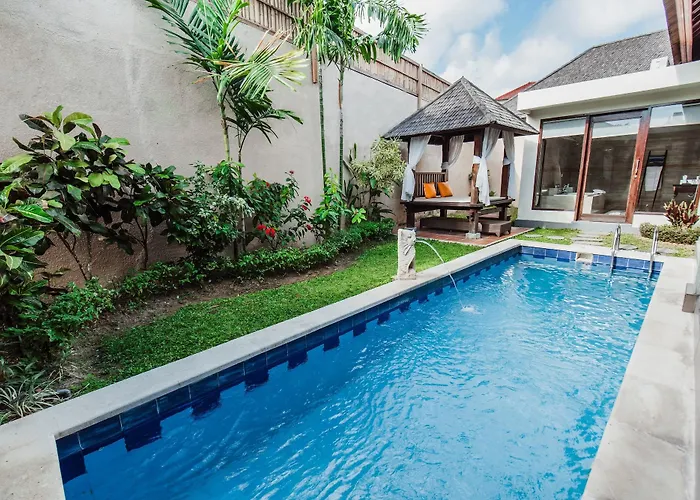 Aldeoz Grand Kancana Bali 4*