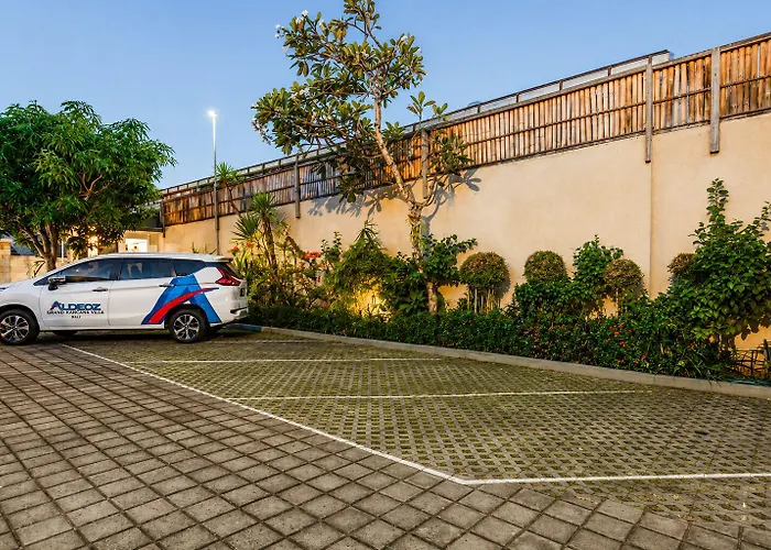 Hotel Aldeoz Grand Kancana Bali