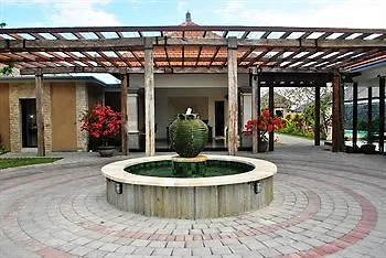 Aldeoz Grand Kancana Bali Villa *